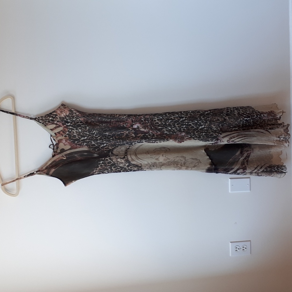Elegant Leopard Print Maxi Dress - Picture 2 of 8